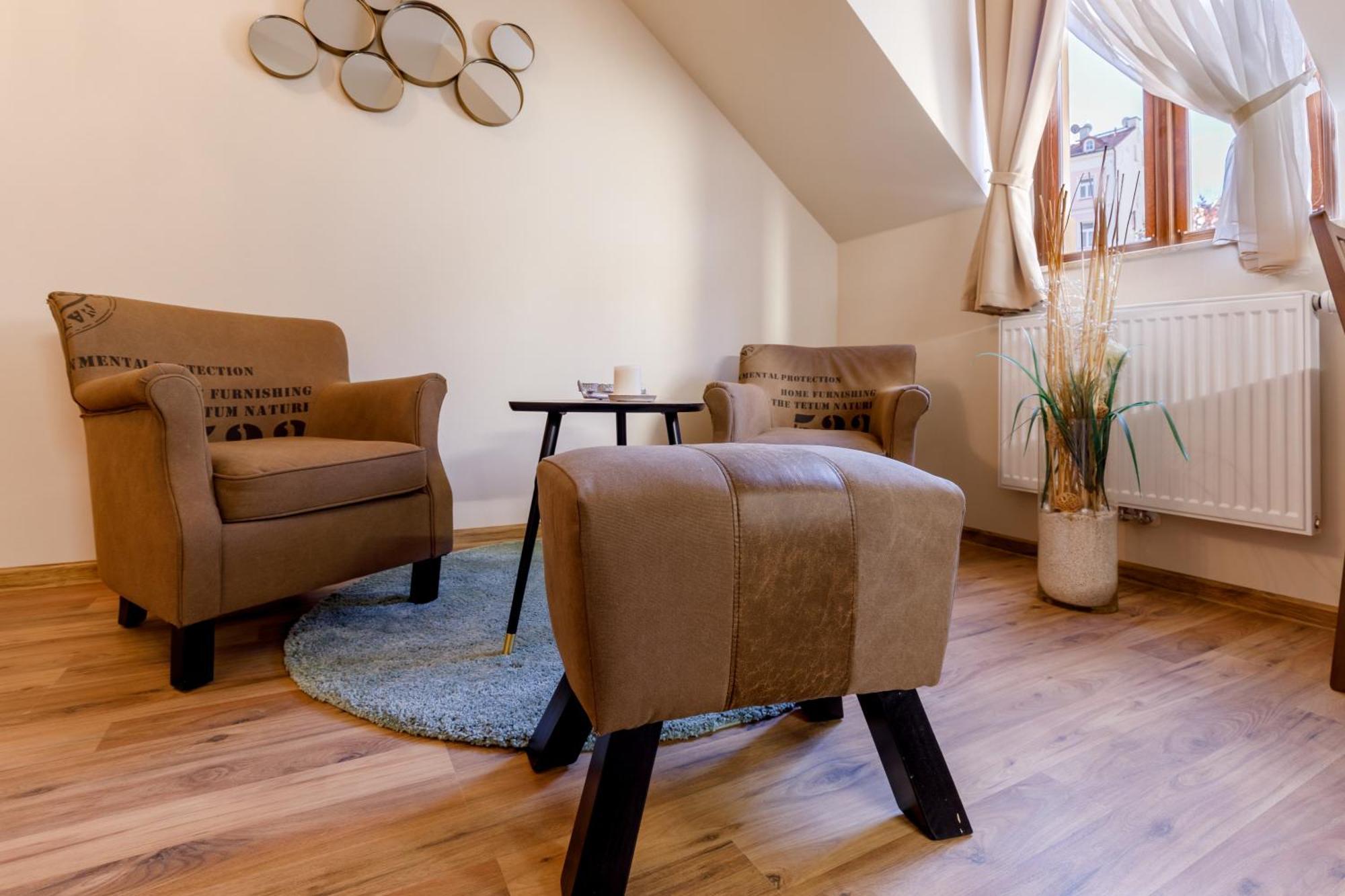 Apartments Menuet カルロヴィ・ヴァリ 部屋 写真